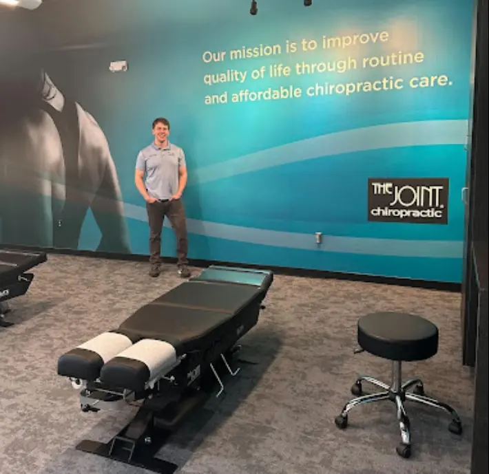 Quiroprácticos en El Paso TX - The Joint Chiropractic